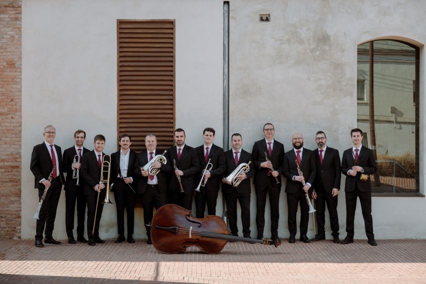 Cobla sant jordi a cuneo - Complesso Monumentale di San Francesco, Cuneo (CN) - Il gruppo originario di Barcellona Cobla Sant Jordi si esibirà nell’ex chiesa di San Francesco a Cuneo (via santa Maria, 10), mercoledì 30 luglio alle...